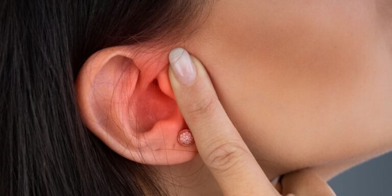 Fungal Ear Infection: Complete Guide to Causes, Signs & Effective Treatment